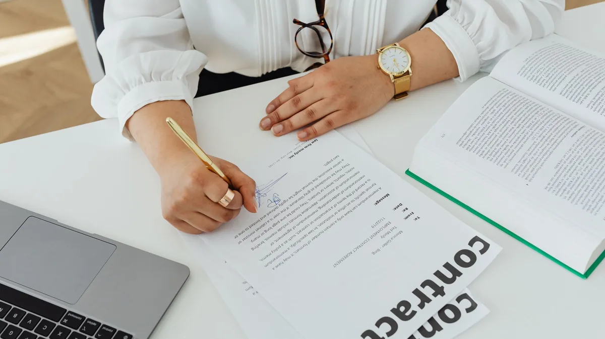 Como contratar uma agência de marketing sem cair em furada