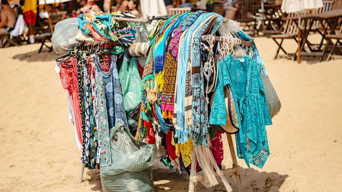 Atacado de moda do Agreste pro Brasil inteiro: logística e WhatsApp sem perder o cliente